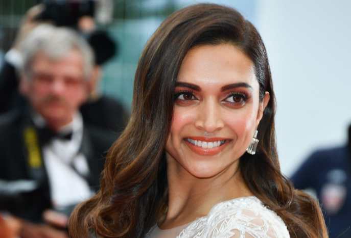 Deepika Padukone To Play Sita In Alaukik Desai's Next?