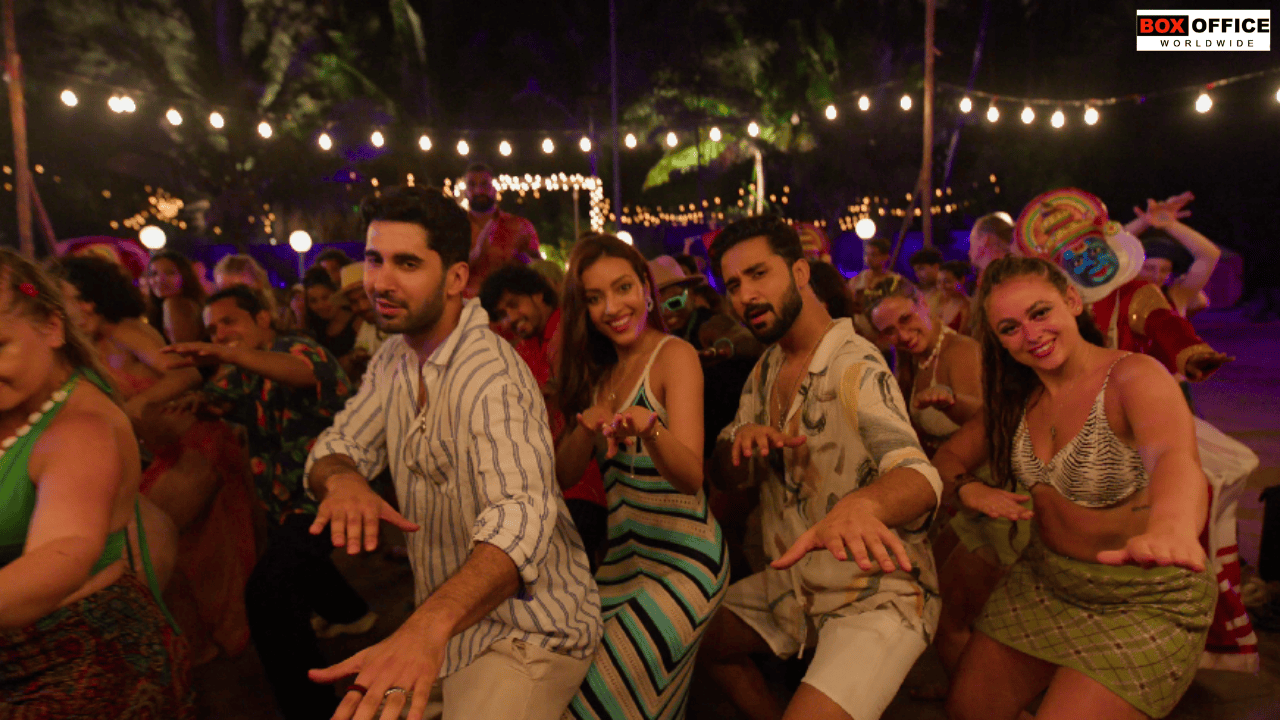 latest news, Hindi box office news, Hollywood news, OTT news, the latest Bollywood news, and the latest box office news.