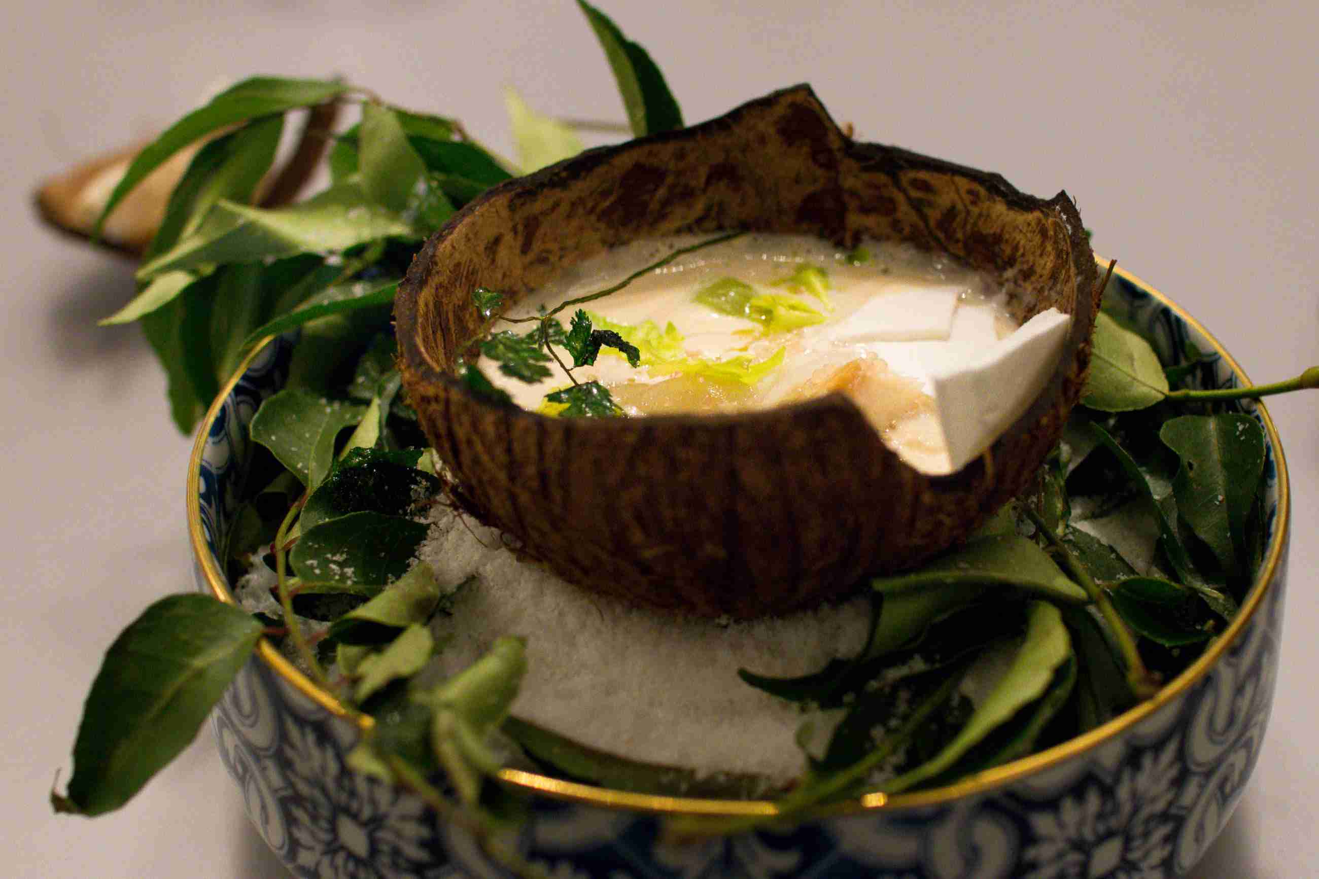 “มะพร้าว” at Alinea, Chicago (Photo by Brad A. Johnson)