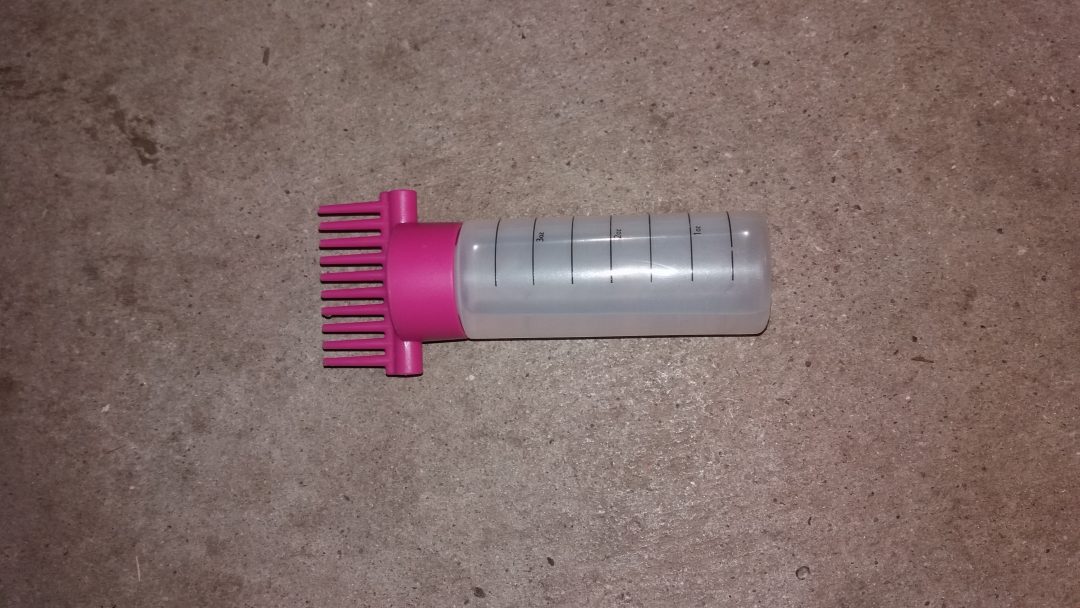 Put Warm Water in Root Comb Applicator