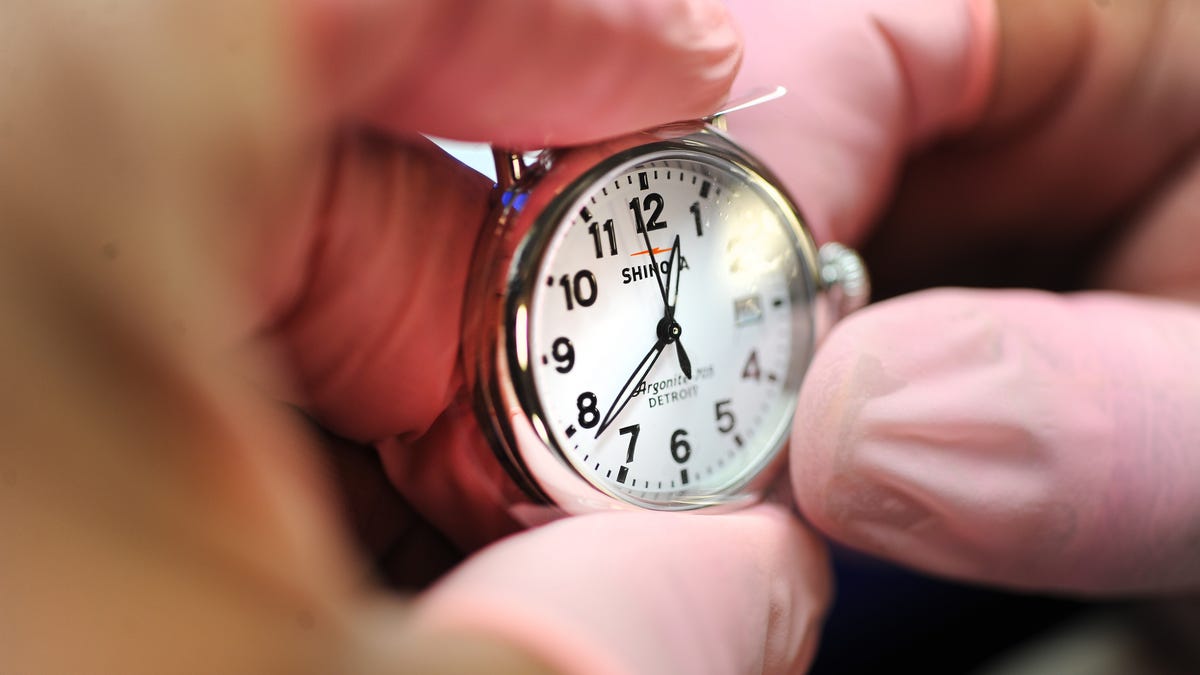 When do clocks fall back? 2026 daylight saving time start and end