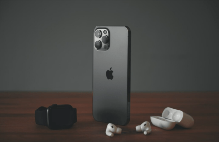 iPhone 12 Series Captures One-Third Of Smartphone Industry Revenues In Q1 2021