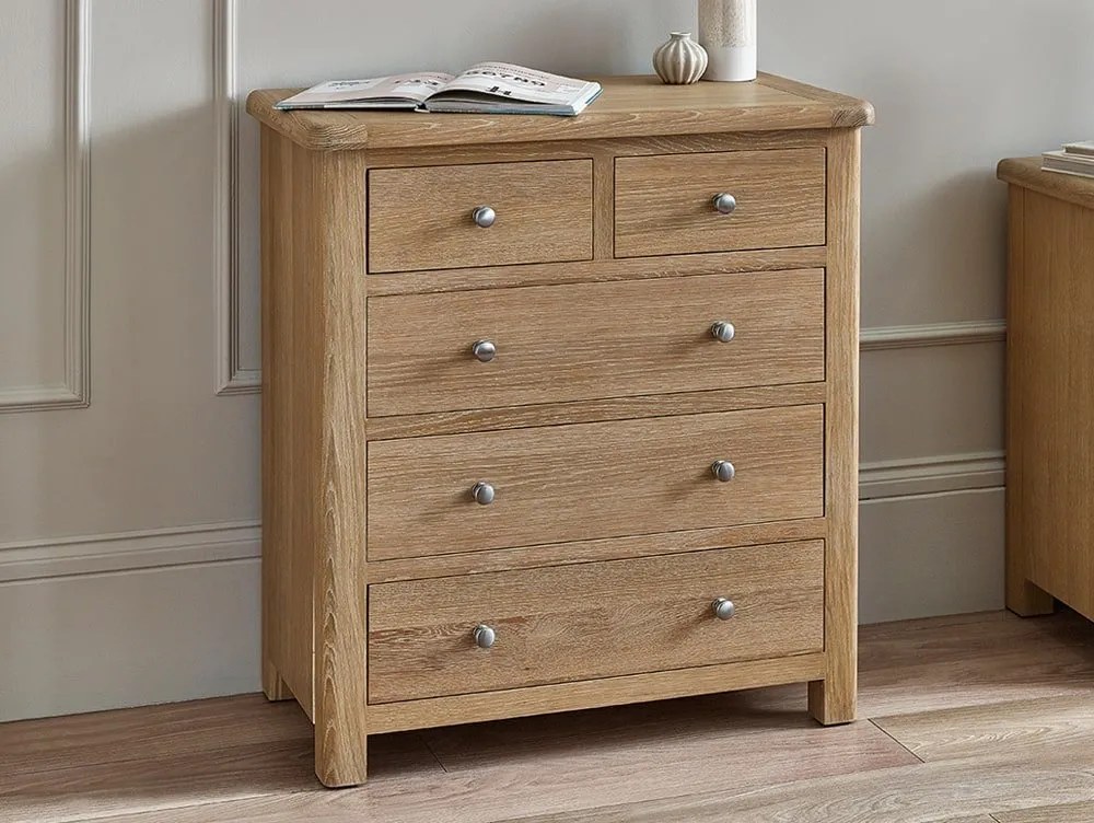 Julian Bowen Memphis Limed Oak 3+2 Drawer Chest of Drawers