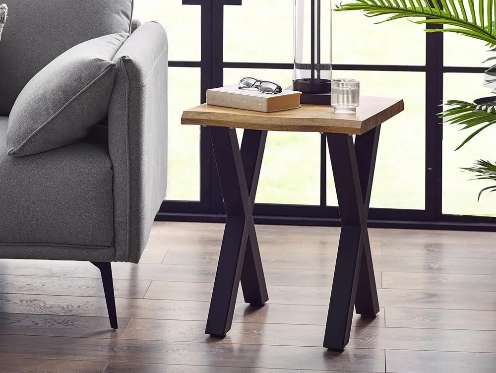 Julian Bowen Harvey Oak Lamp Table