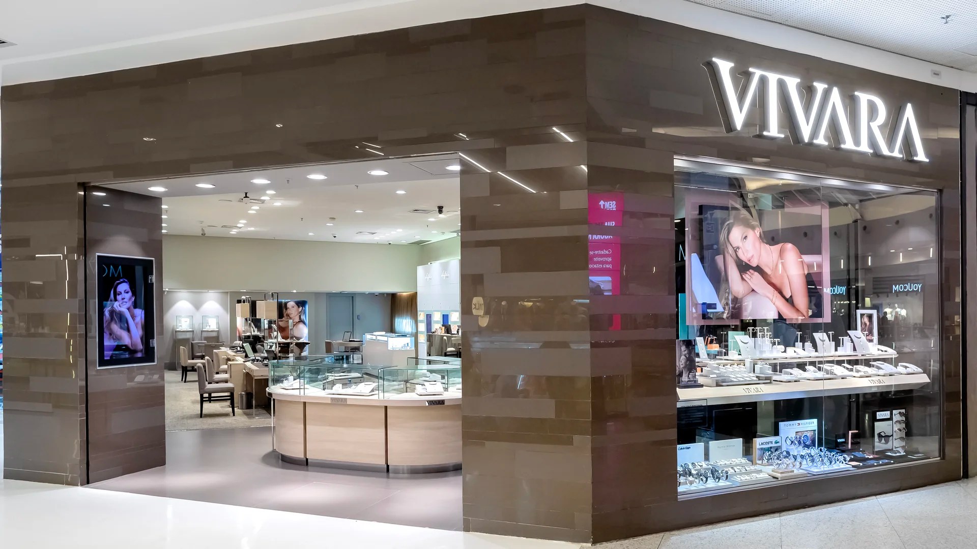 Vivara, jewelry