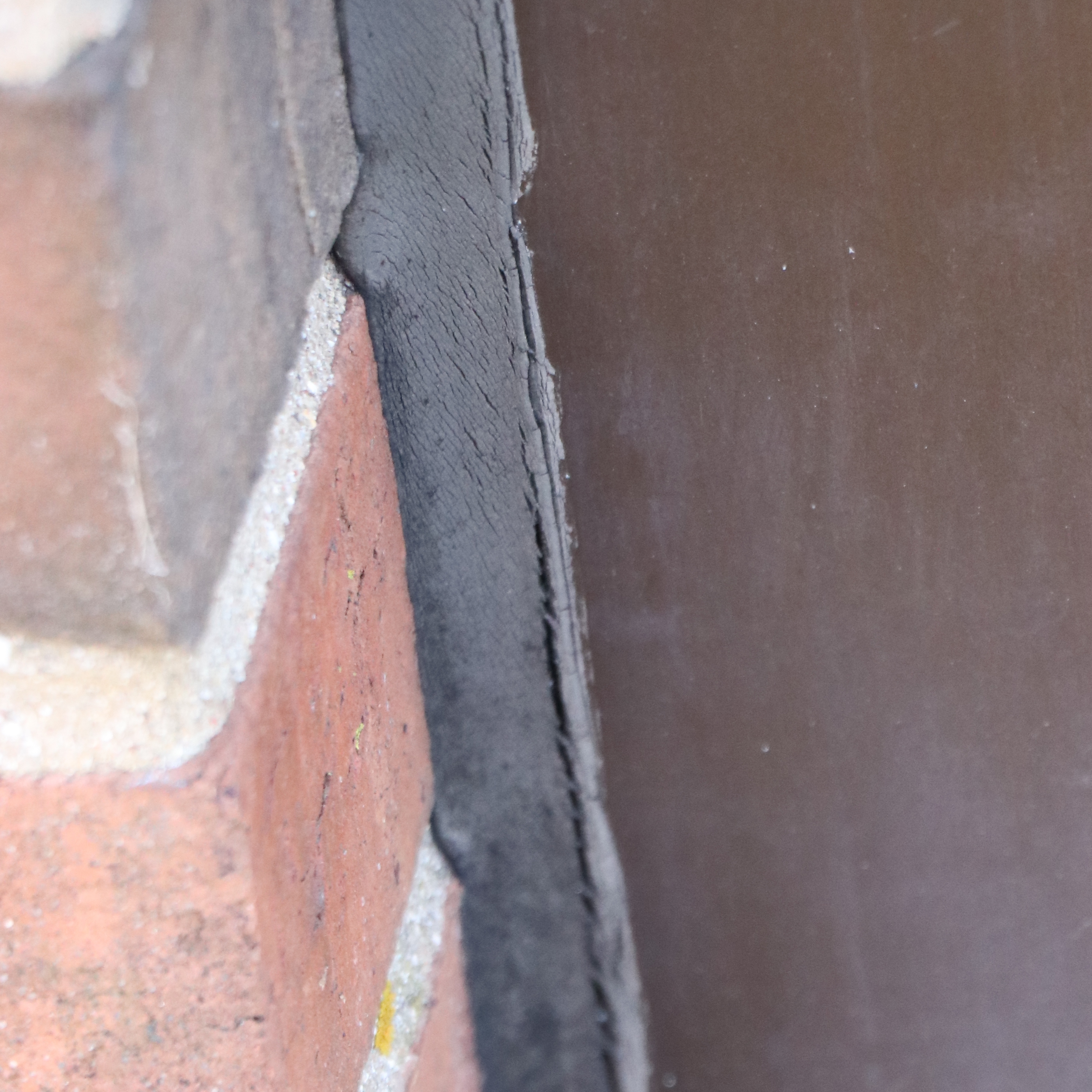 Gaps and cracks in caulk