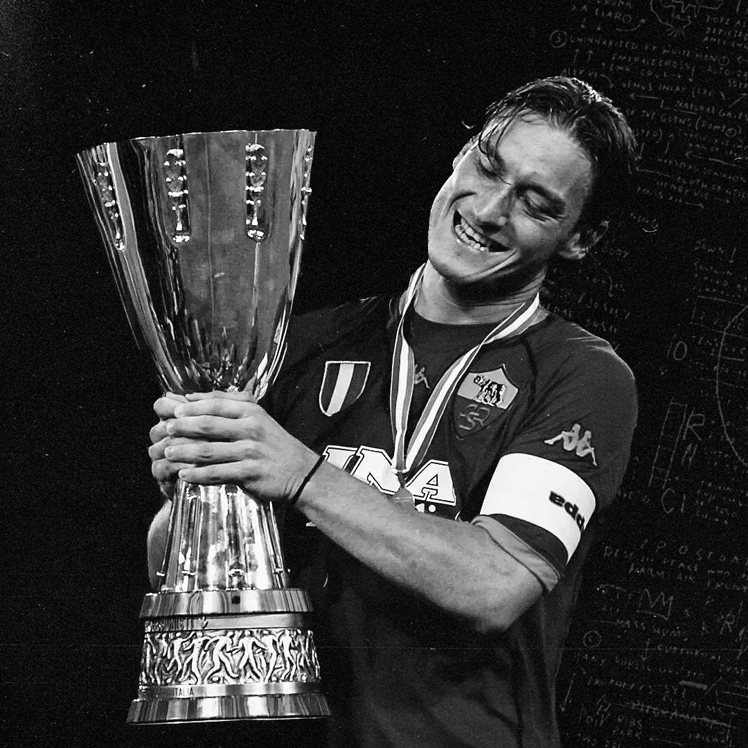 Faktanya, scudetto bukanlah nama trofi juara liga italia serie a. Francesco Totti And The Eternal City How Rome S Prodigal Son Bought The Scudetto Back To The Capital Breaking The Lines
