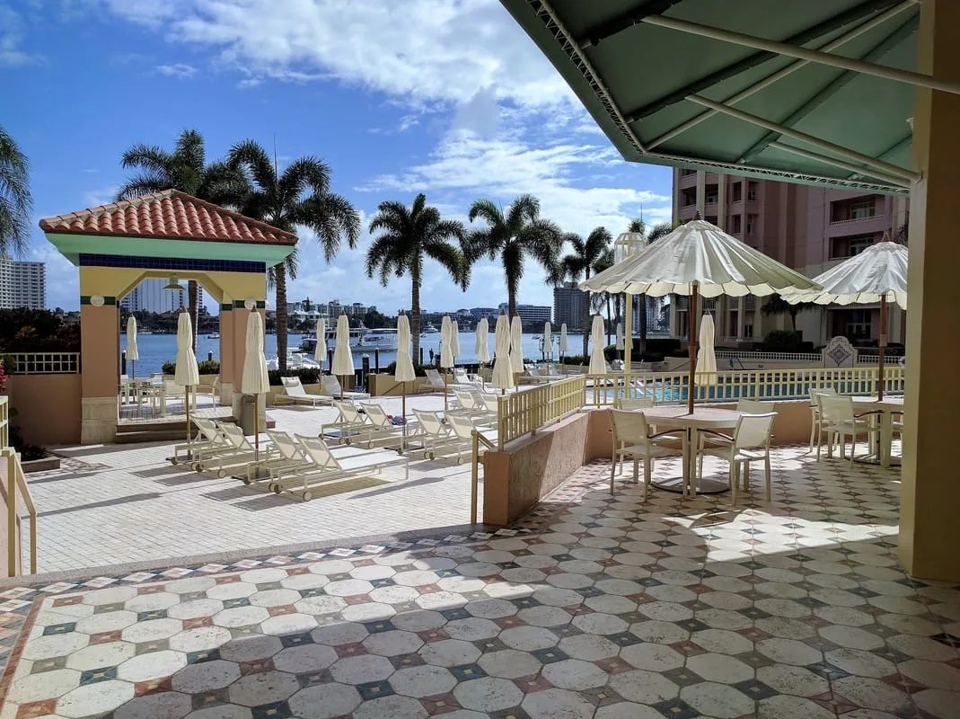 Mizner Tower in Boca Raton, FL