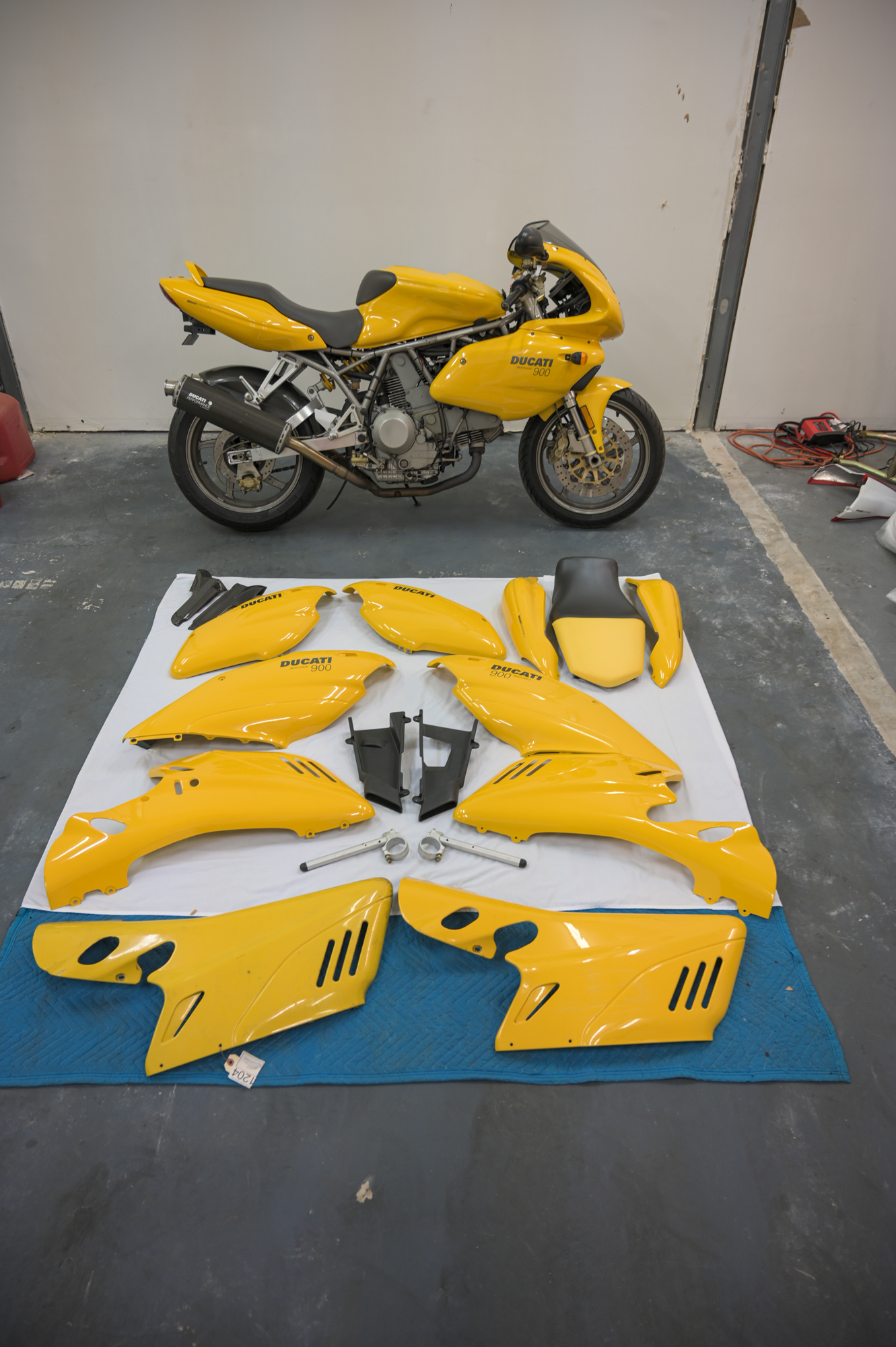 Superbike Collection 7 Ducati's, One Aprilia & Parts | Brennan