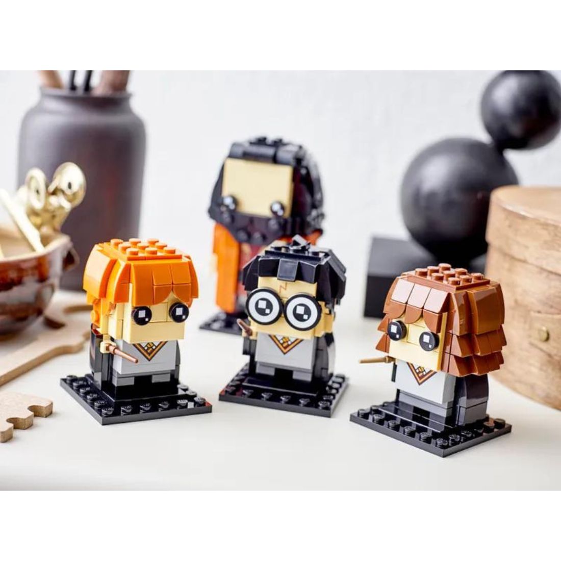 Harry, Hermione, Ron & Hagrid™ 40495 | BrickHeadz | Buy online at