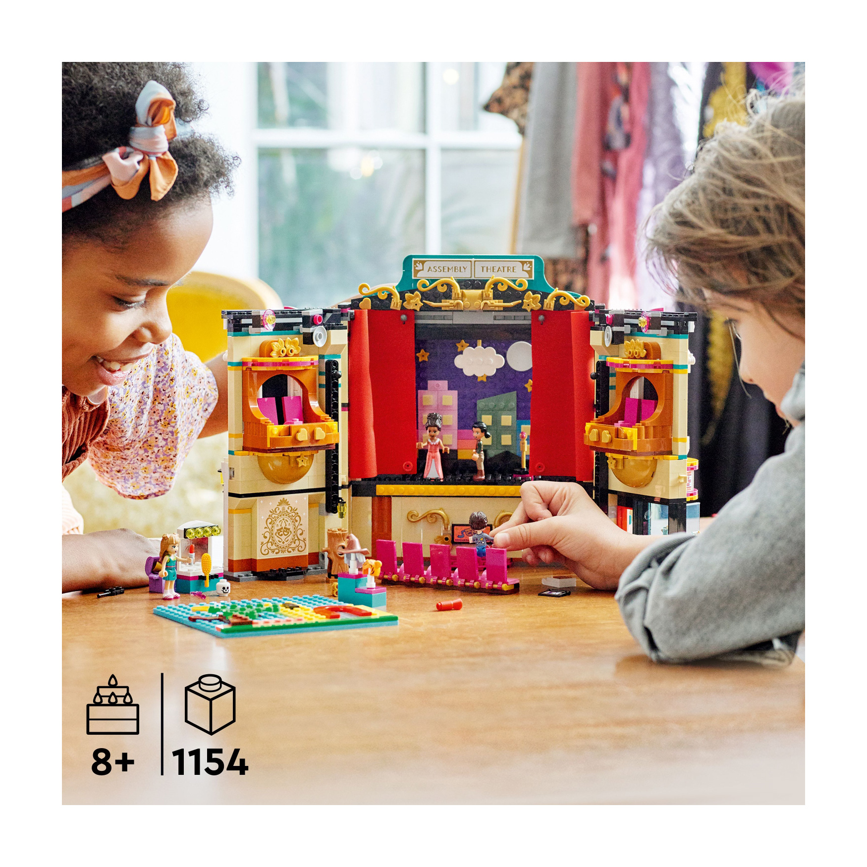 LEGO® Andrea's Theatre School 41714 - Image 10