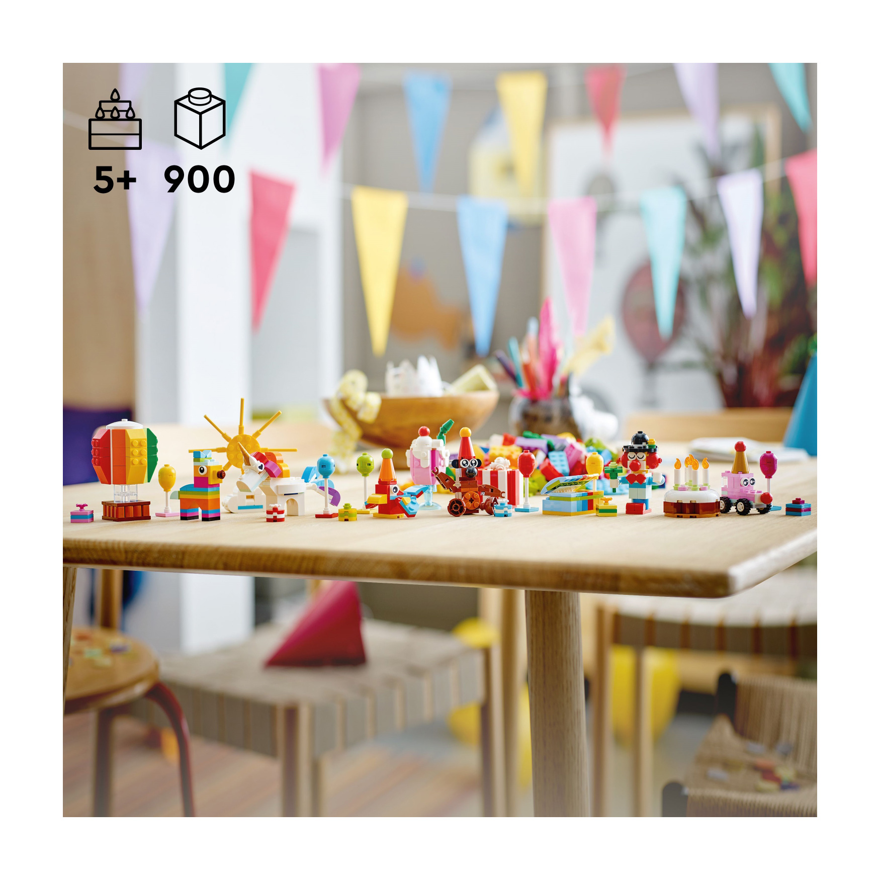 LEGO® Creative Party Box
 11029 - Image 3