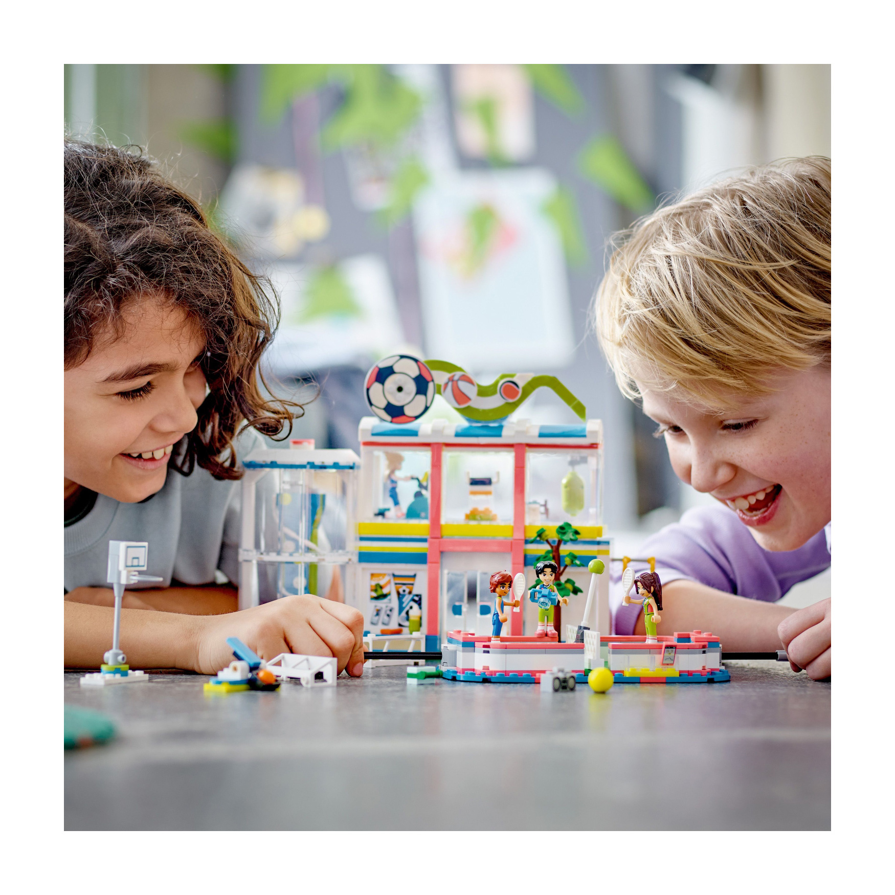 LEGO® Sports Center 41744 - Image 4