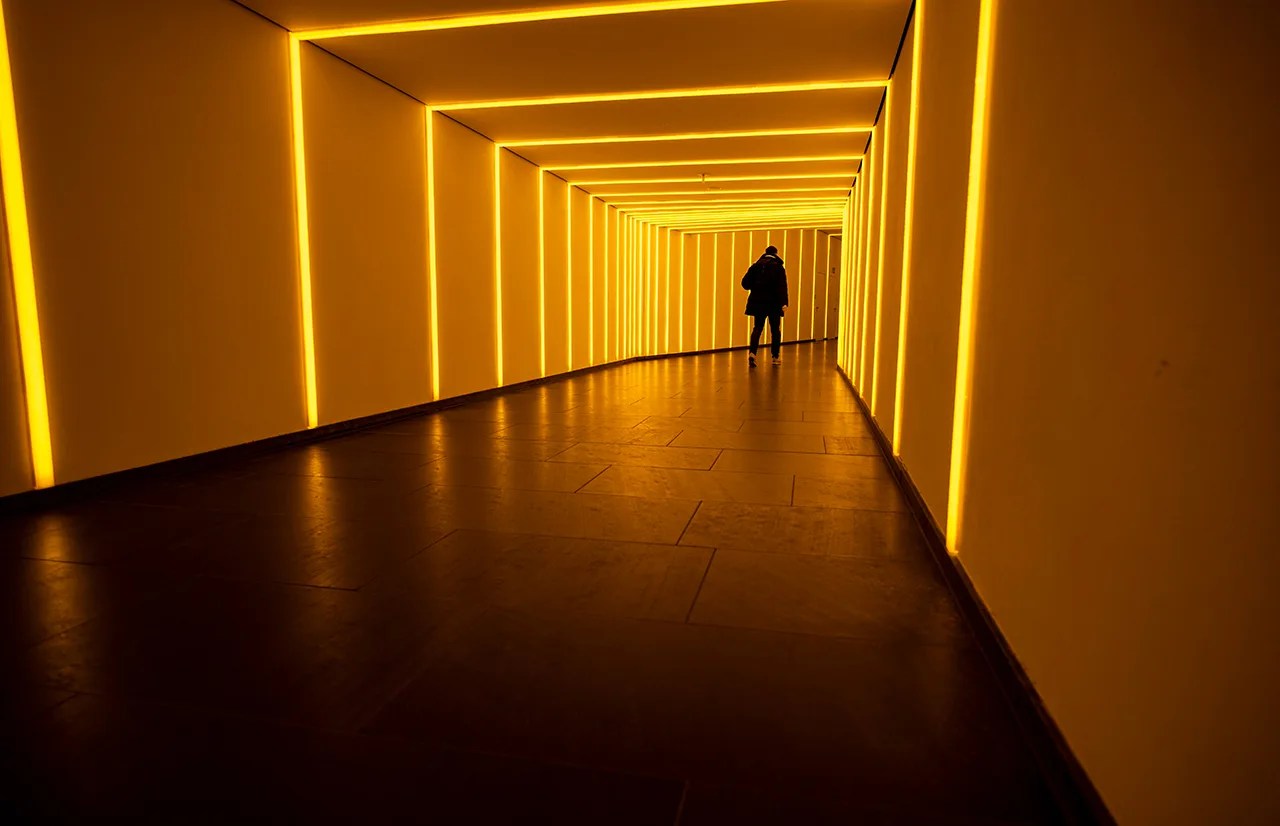 luce led in metropolitana