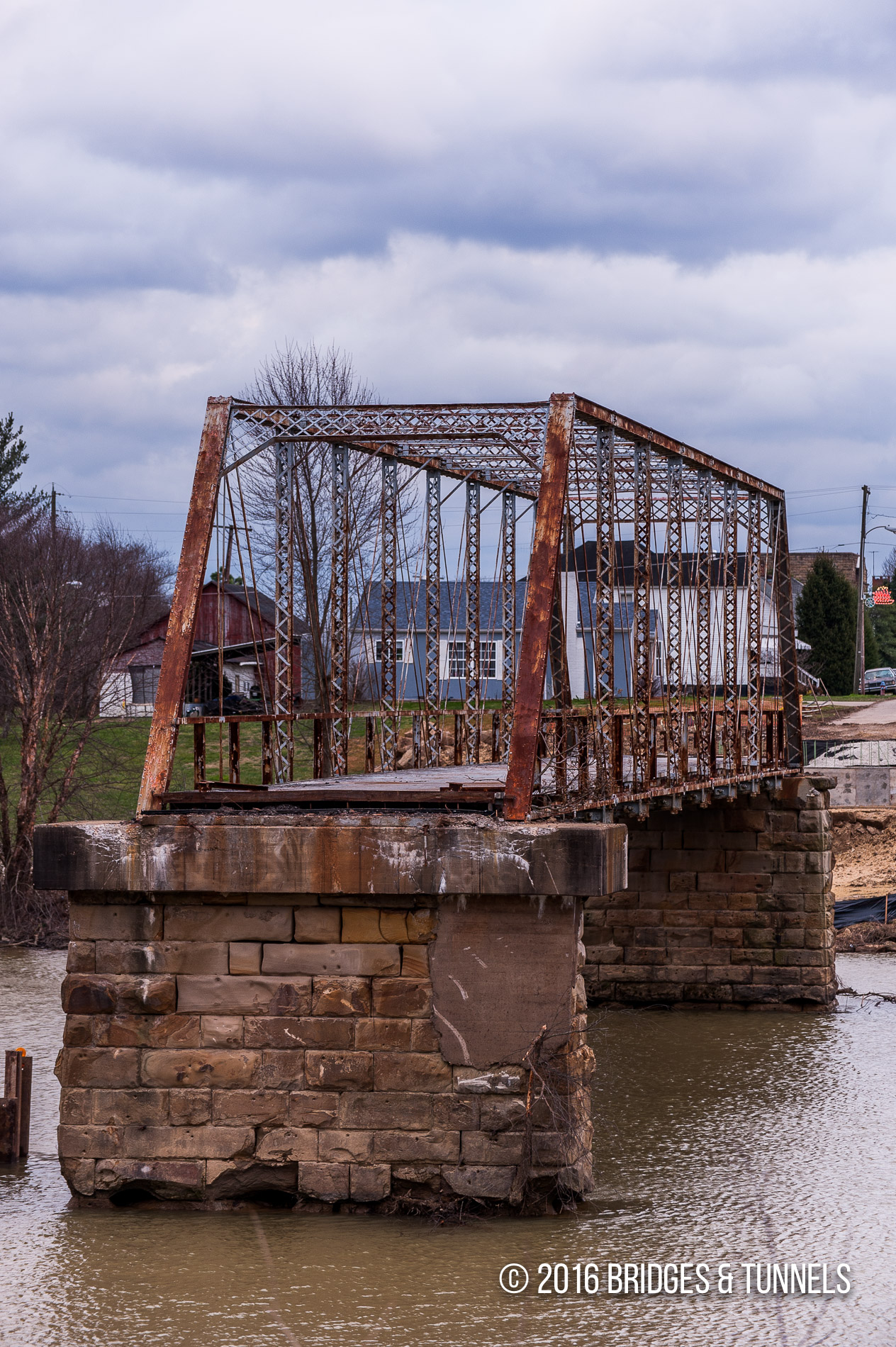 Greenup Bridge (Old US 23)