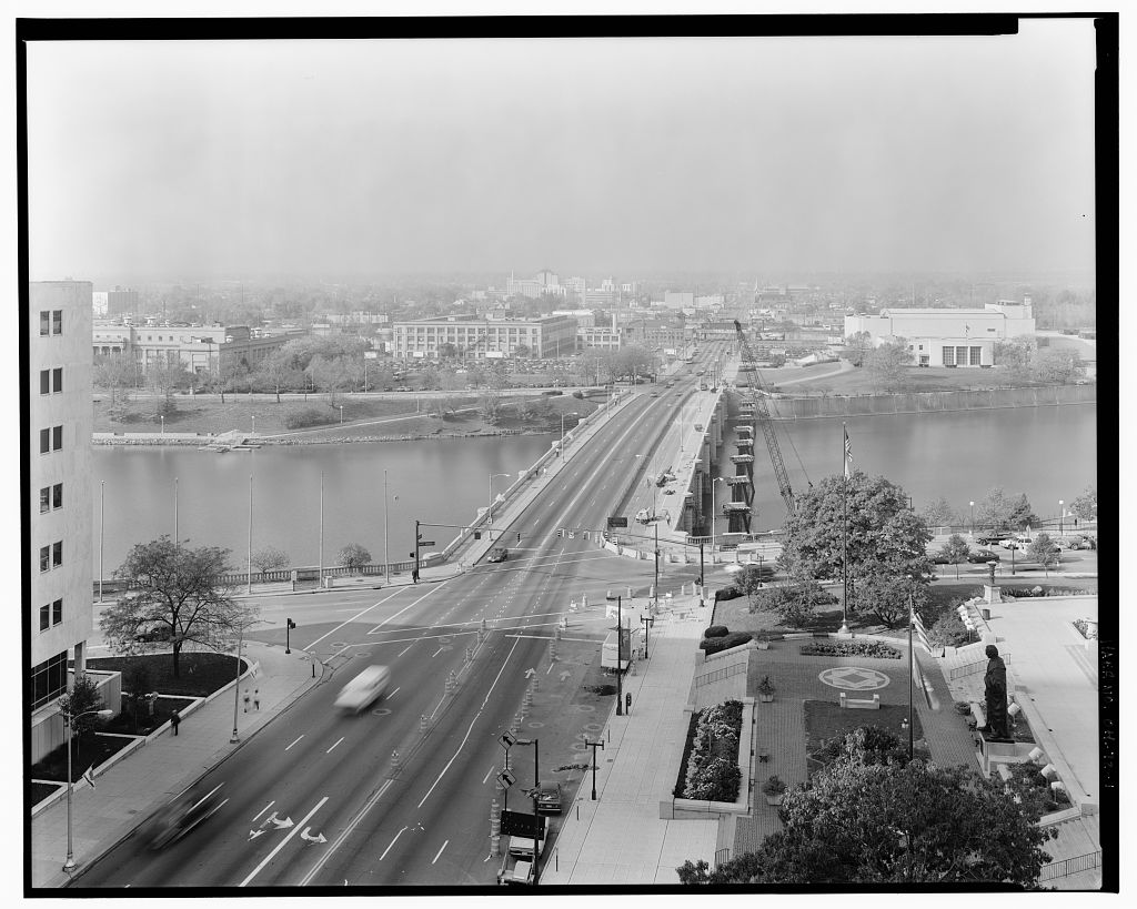 West Broad Street Bridge (US 40)