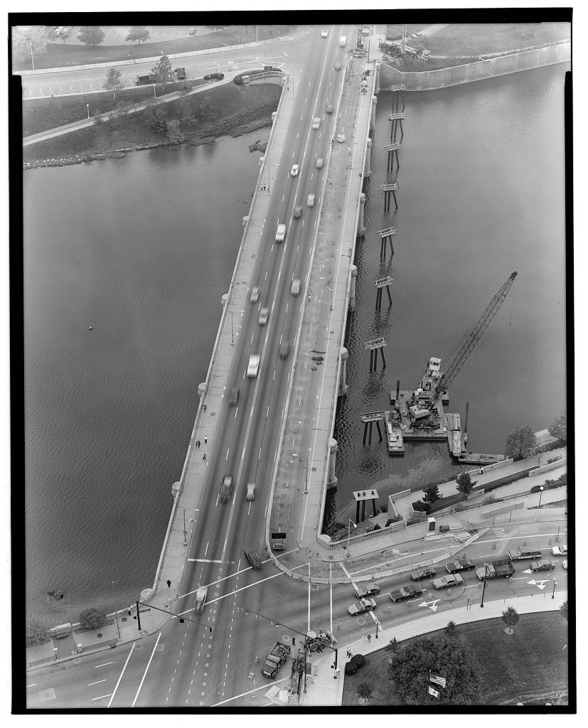 West Broad Street Bridge (US 40)