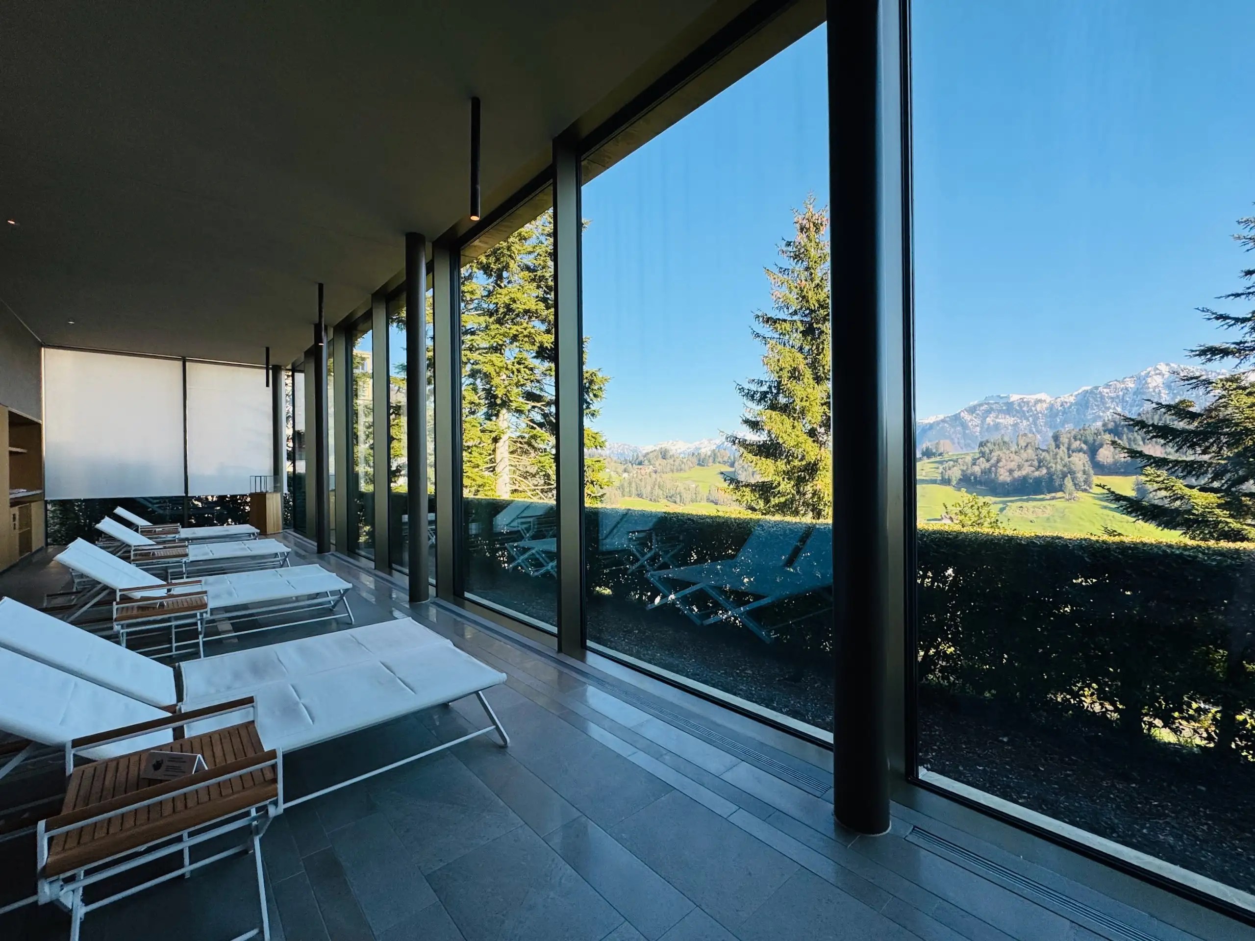 İsviçre’de Bürgenstock Spa’da lüks wellness ve doğa birleşimi.