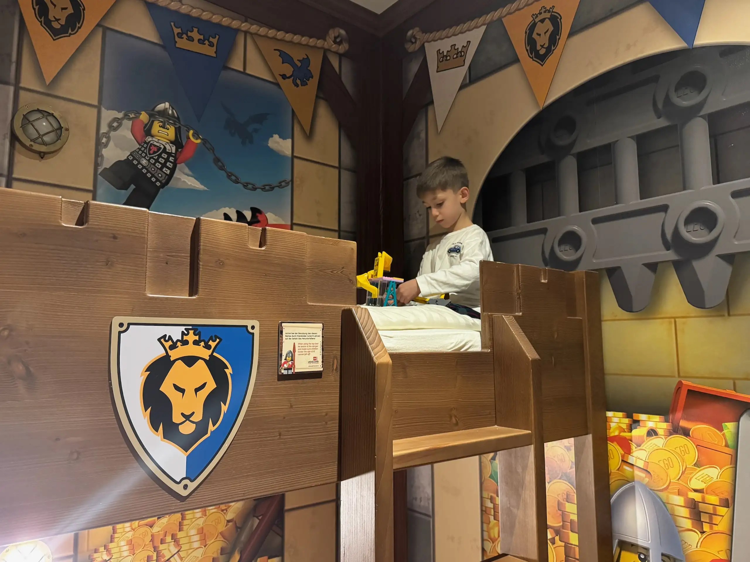 Legoland Deutschland Dragon Castle konaklama, 4 kişilik oda