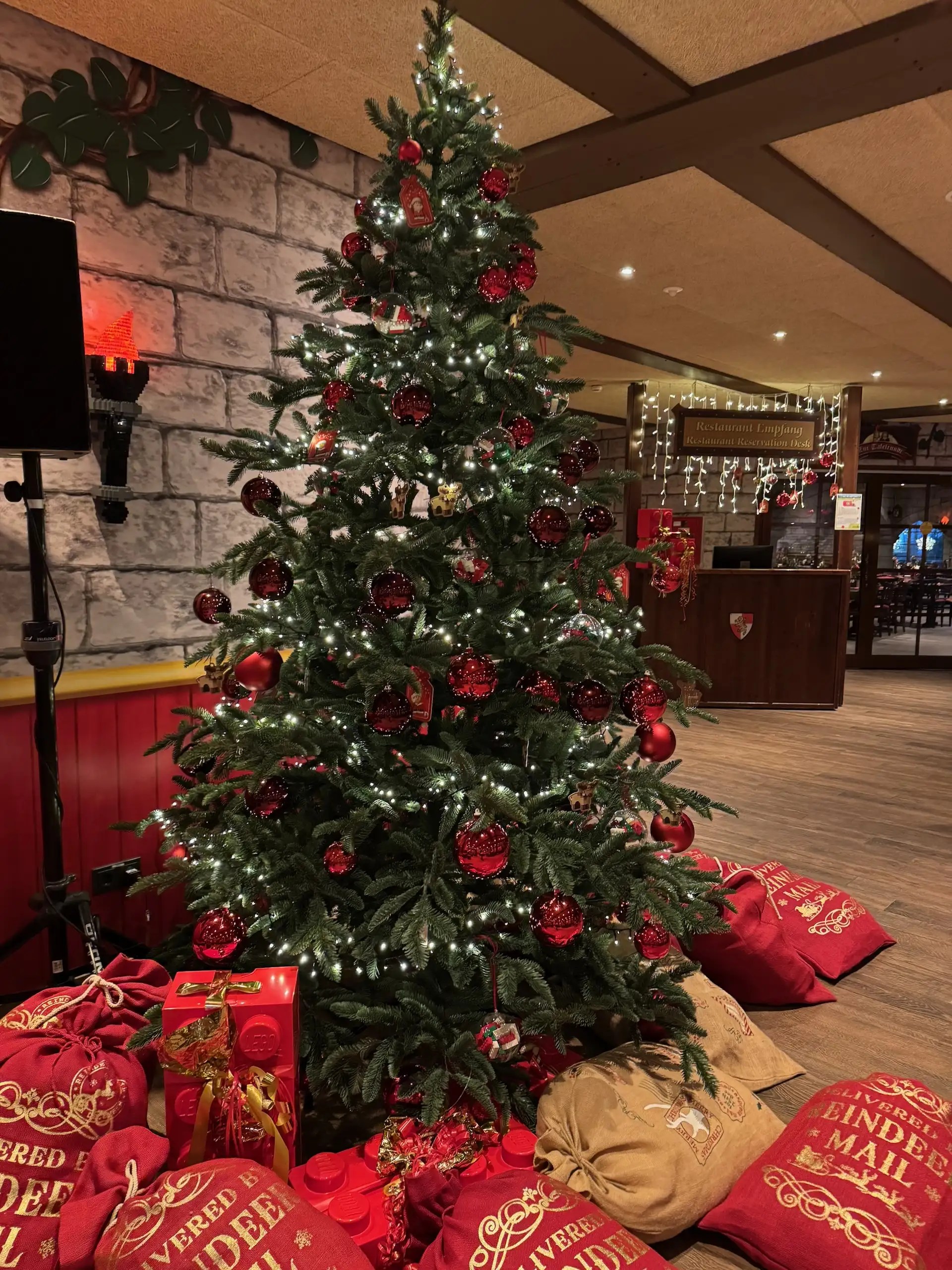 Legoland Deutschland The Round Table Restaurant