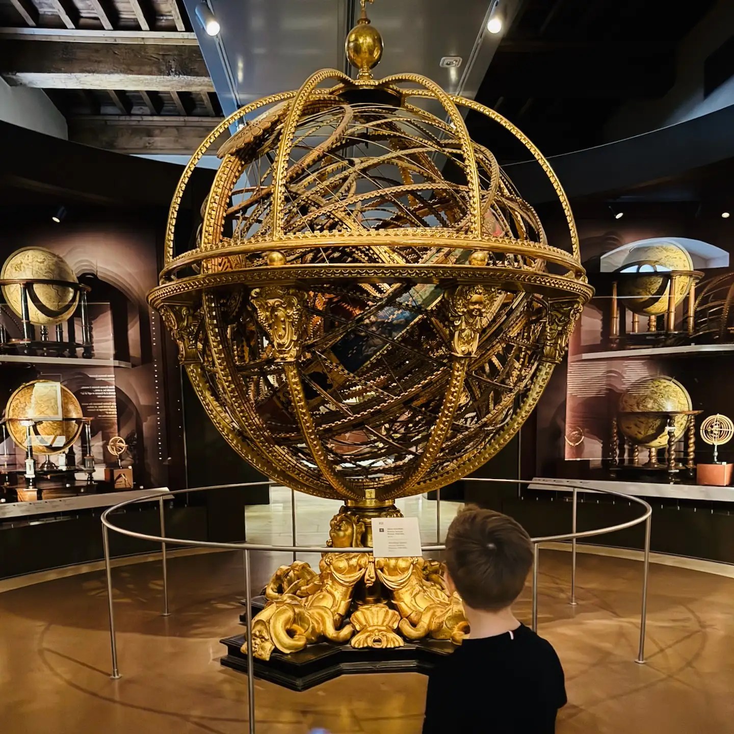 Galileo Müzesi, Floransa’da çocuklarla gezilebilecek interaktif bilim müzesi.