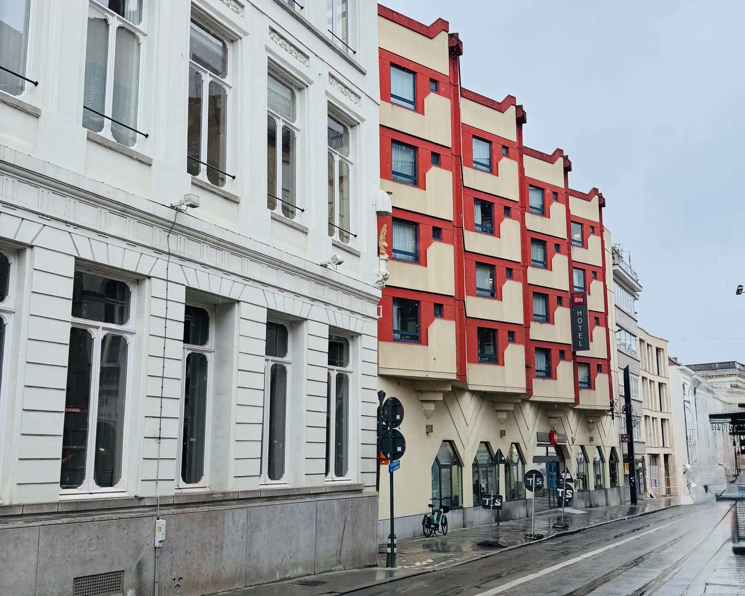 Gent şehir merkezinde konforlu konaklama: İbis Gent Centrum Opera.