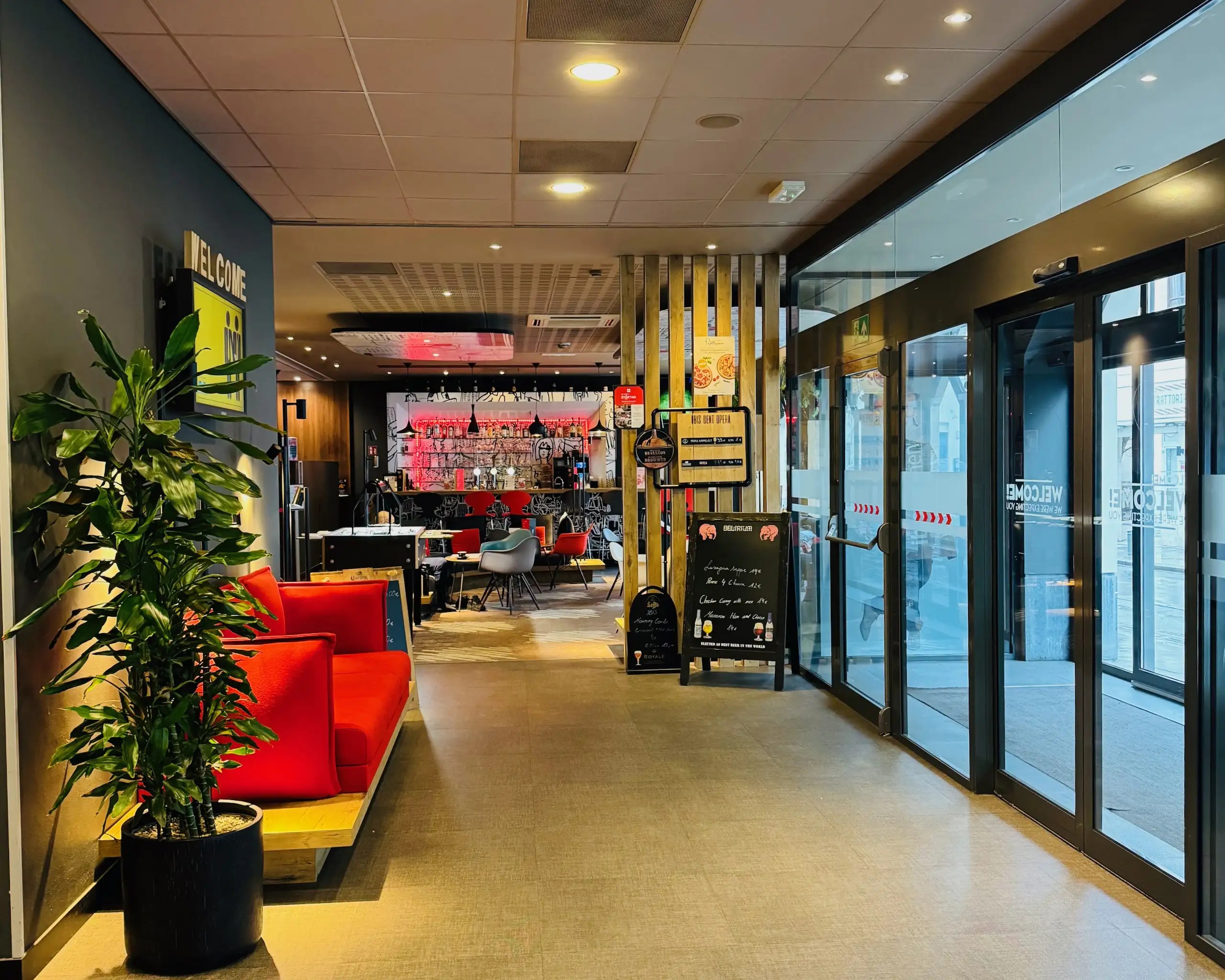 Gent şehir merkezinde konforlu konaklama: İbis Gent Centrum Opera.