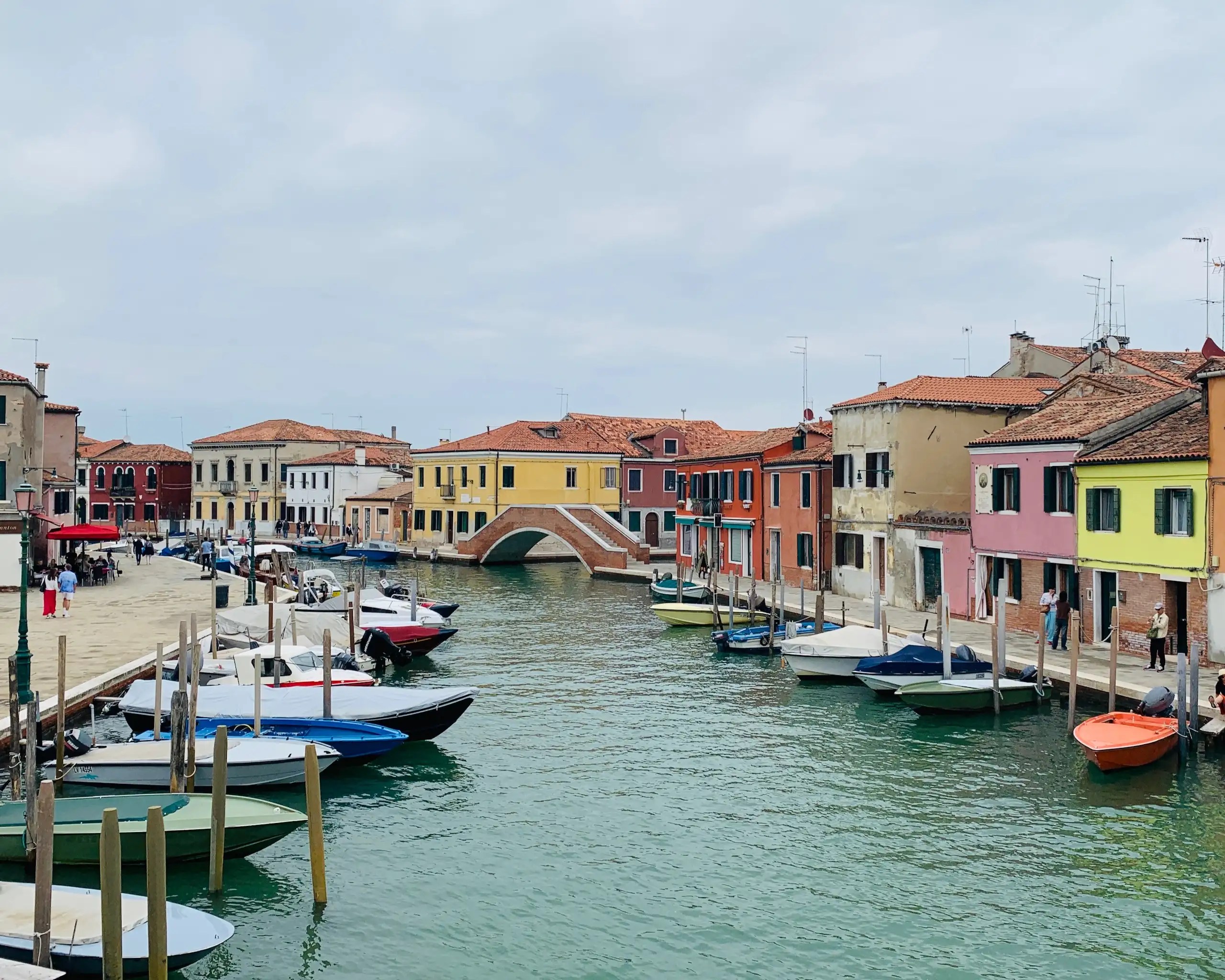 Murano: cam işçiliğiyle ünlü Venedik adası.