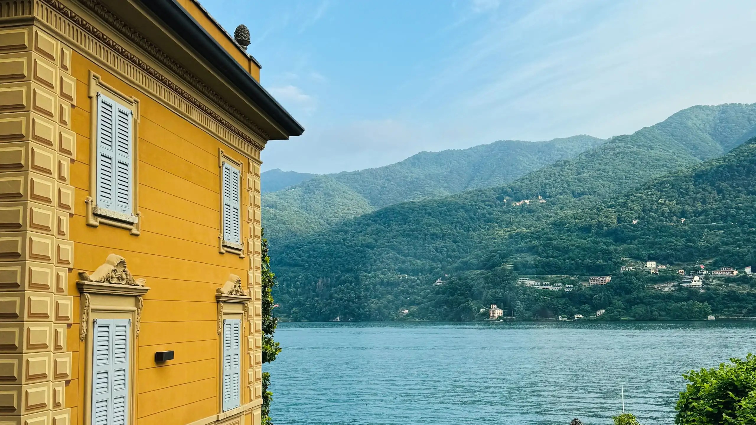 Como Gölü  Konaklama Rehberi: Bölgeler ve Otel Tavsiyeleri