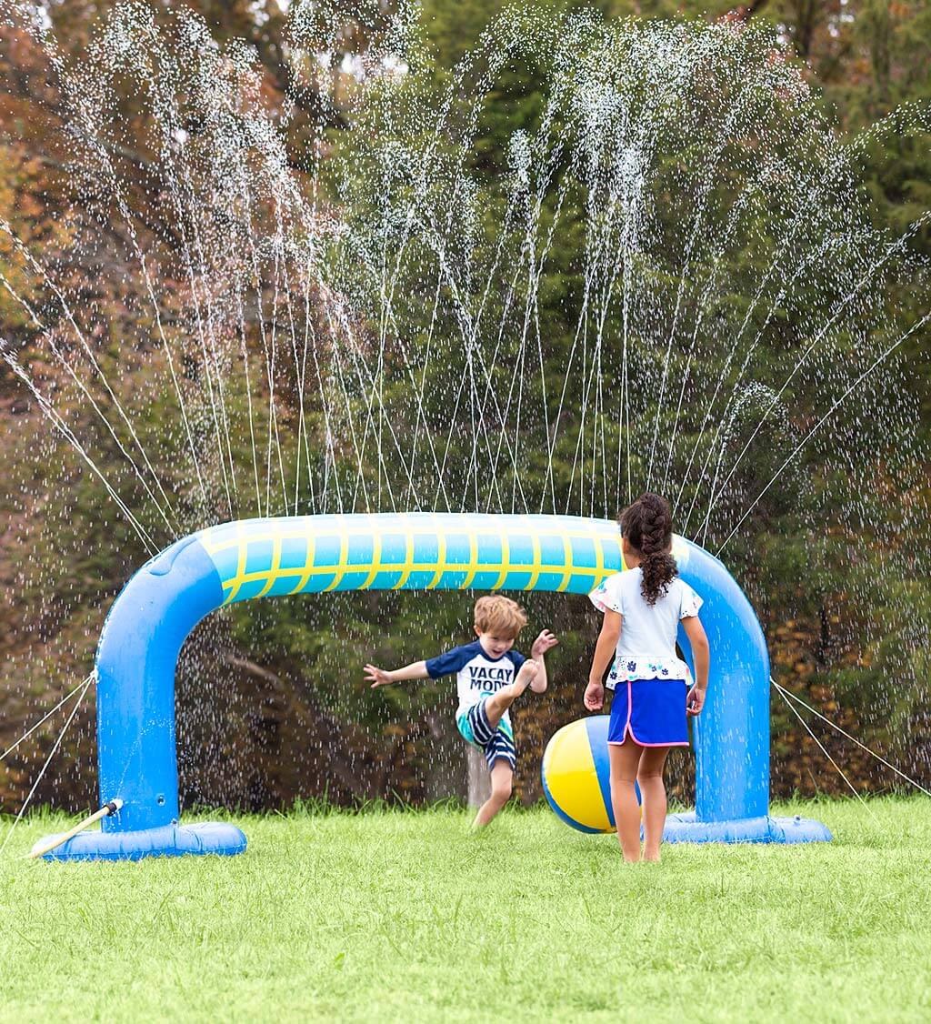 HearthSong Volleyball Sprinkler Bright Isle