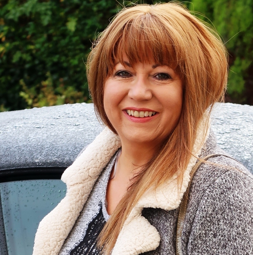 Fashion Ideas: A Casual Look For a 50+ Manchester Lifestyle Blogger