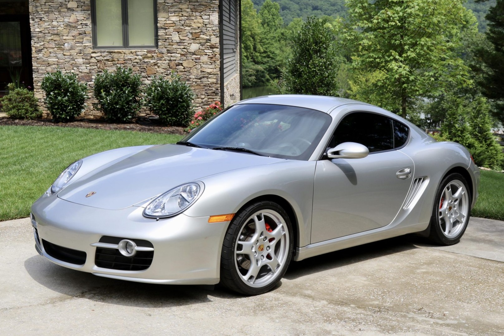 33k-mile 2006 porsche cayman s 6-speed for sale on bat auctions