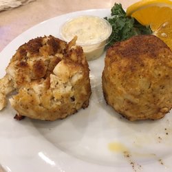 Enormous crabcakes