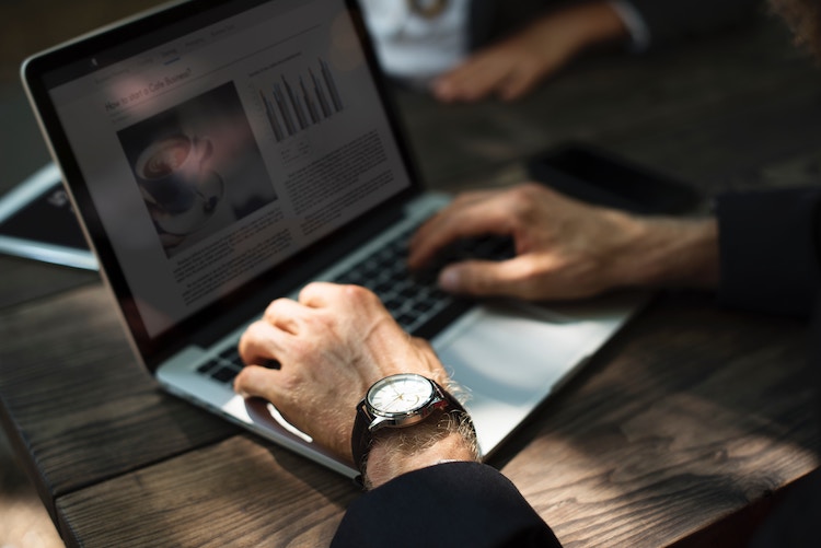 How Application Modernization Services Works