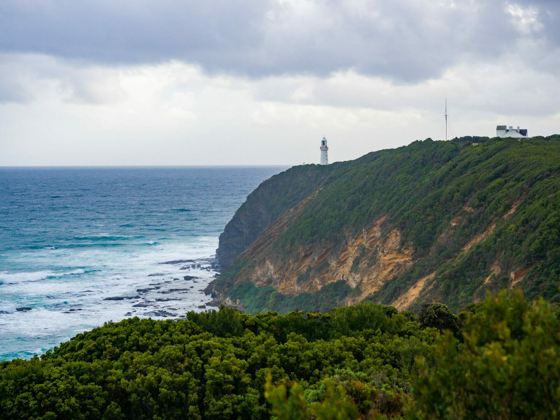 Great Ocean Walk hike Australia Cape Otway lighthouse