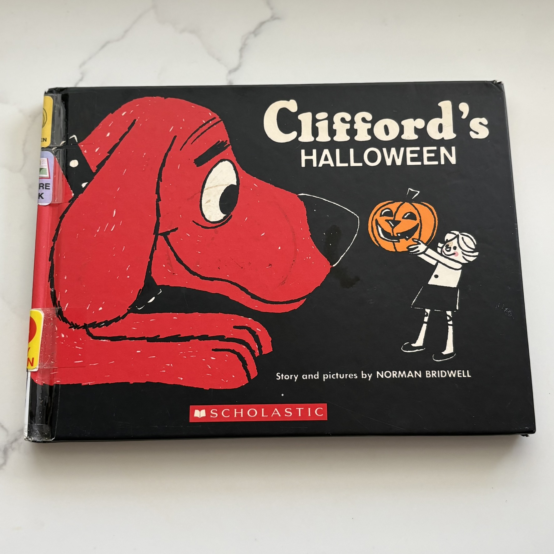 Clifford's Halloween Hardback