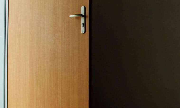 Why You Need To Hire A Professional Locksmith post thumbnail image