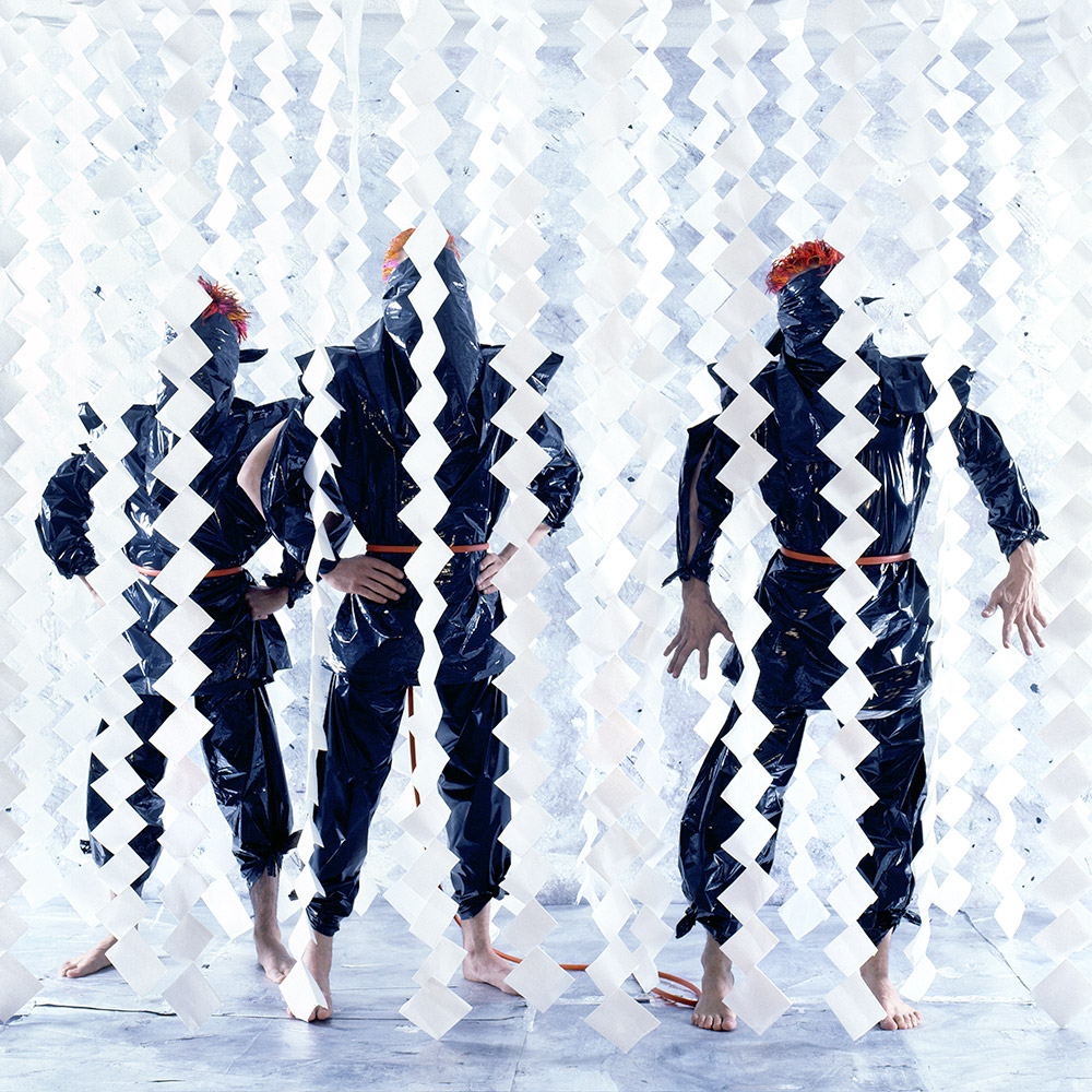 editorial (Fashion News Magazine)