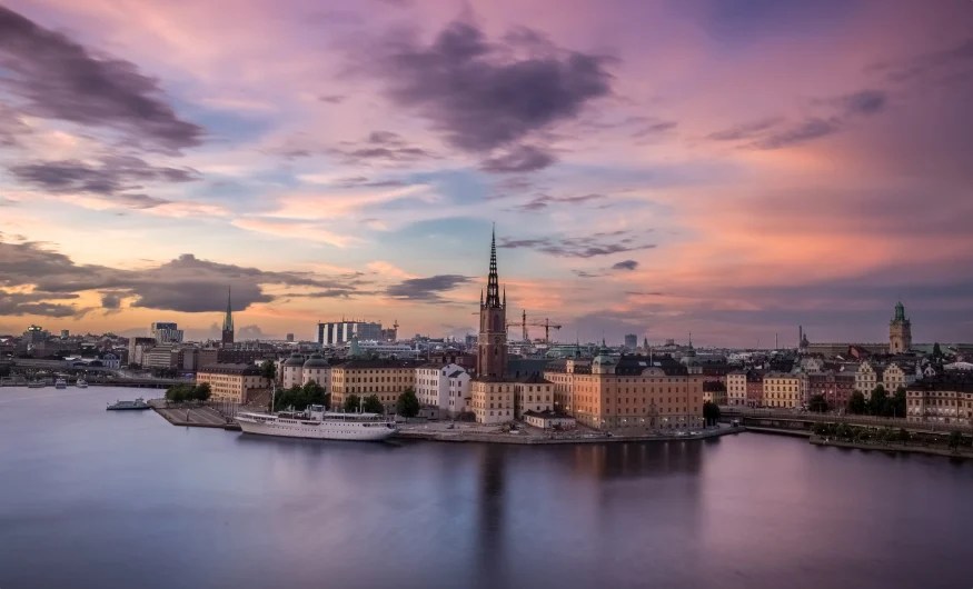 Organisation Brummer Partners - Premium Landscape Background Gallery - HD