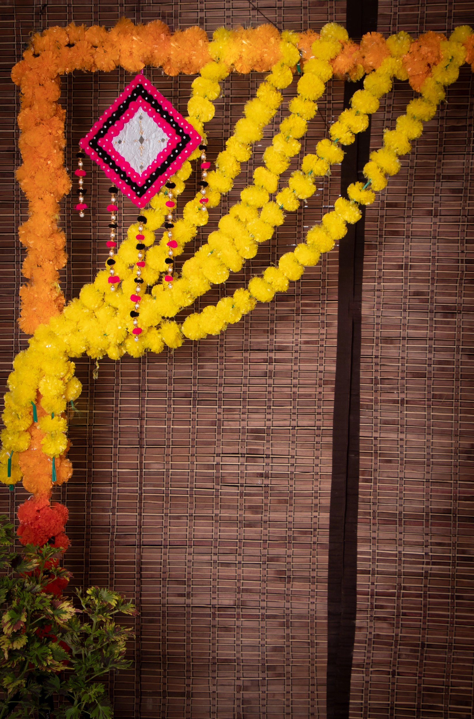 Artificial Marigold Fluffy Flower Garland For Decoration – GarudaBazaar.com, image size:1646x2500
