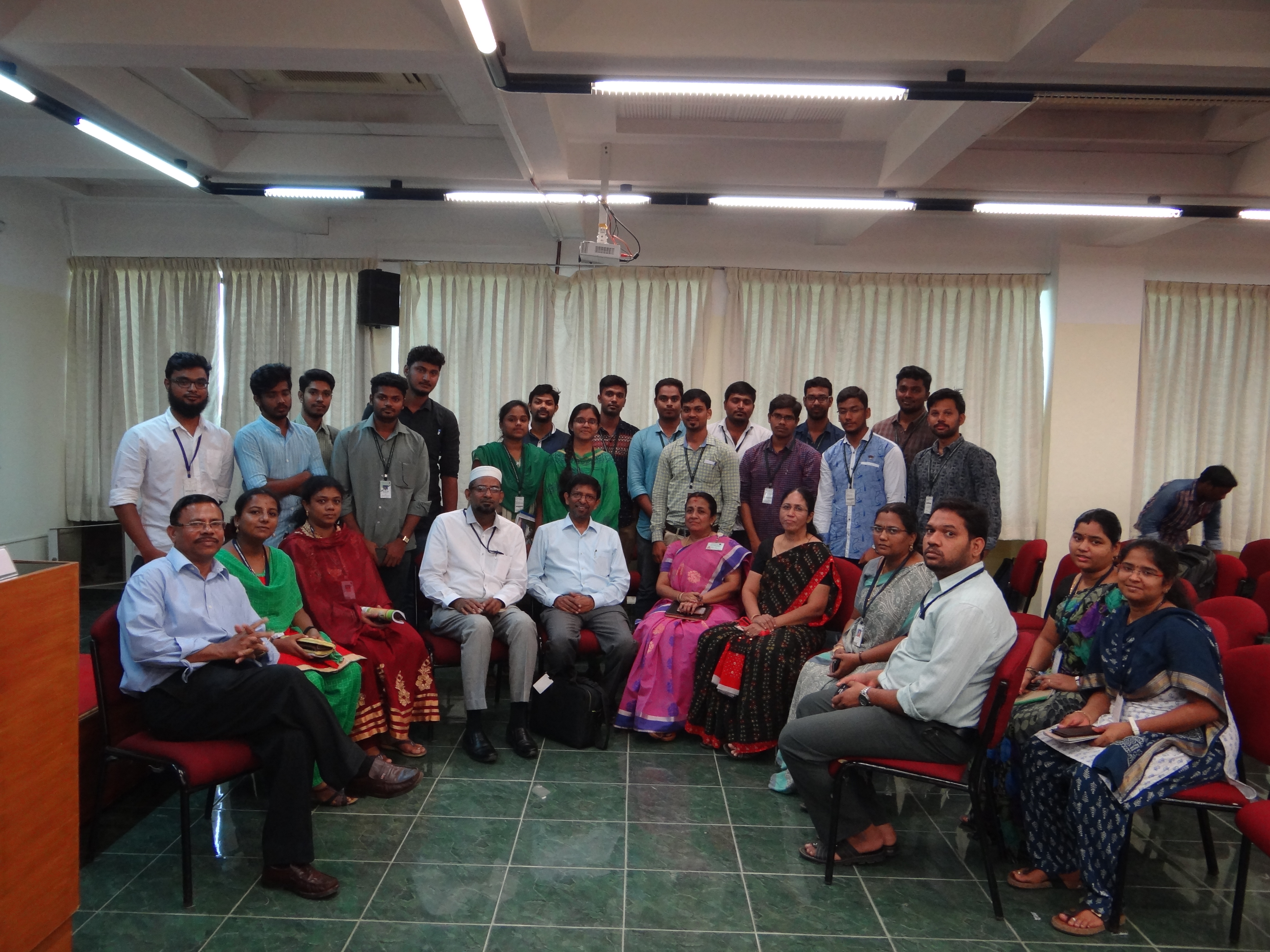 Expert Committee From University Of Leeds Uk Visited Our University