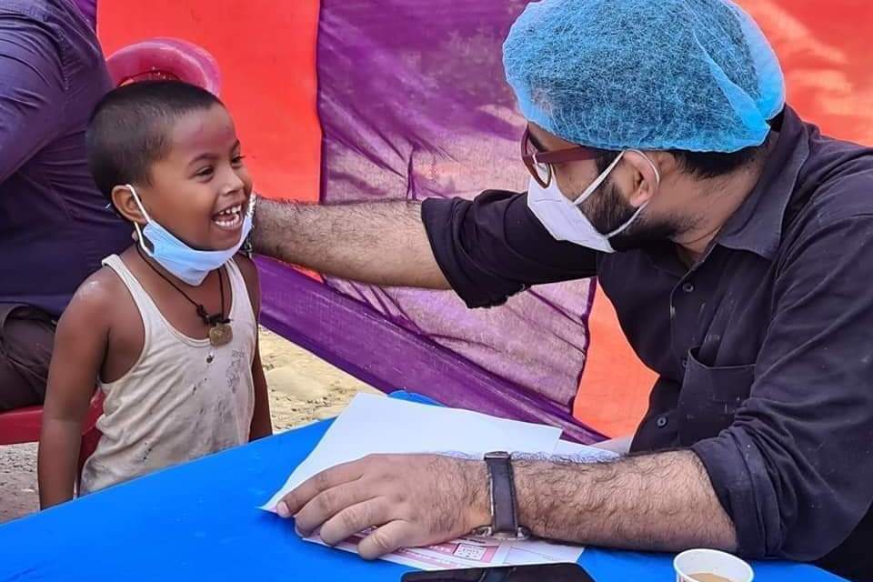 स्कुल अफ डेमोक्रेसी संस्था को जनकपुरमा निःशुल्क स्वास्थ्य शिविर सञ्चालन