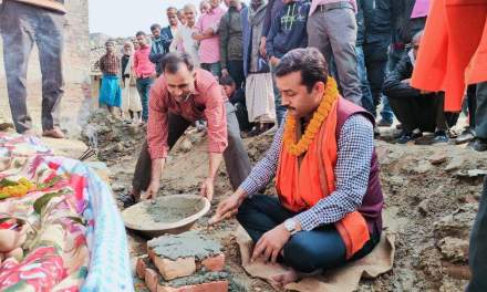मनियारमा ५० लाखको लागतमा सडक बन्दै, सांसद् यादवले गरे शिलन्यास