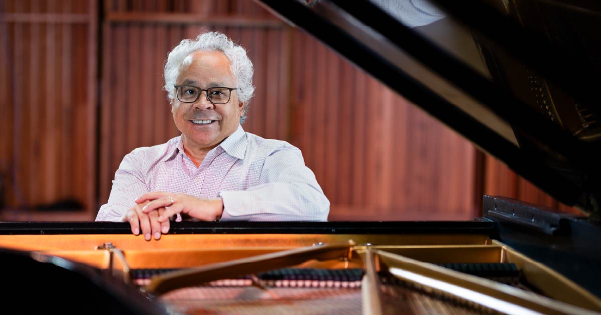 Ball State Music Director: Clarus Pianist to accept Honorary Step