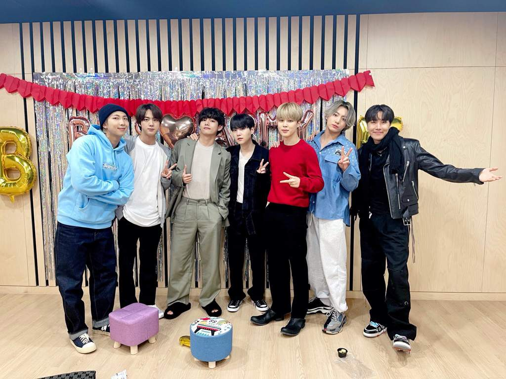 2021 Logs and Lives – BTS Bangtan Archive