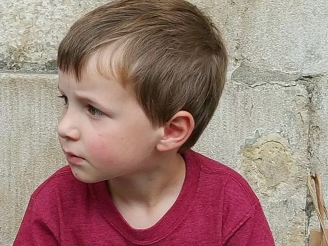 looking for the bus