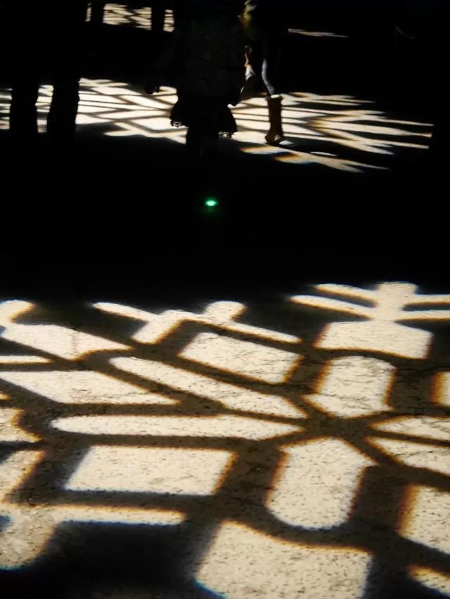 snowflake floor lights