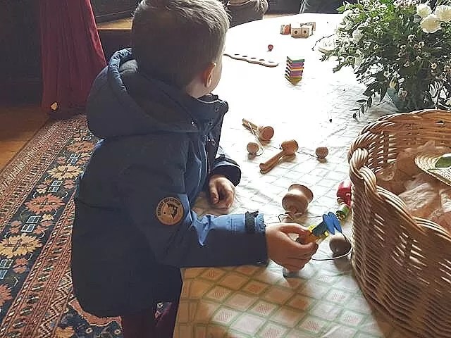 playing victorian games