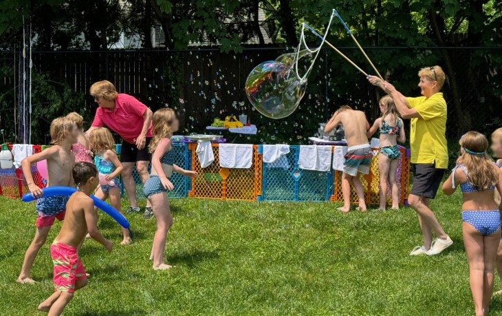Spring & Summer Party Wow: Bubble Show Ideas That Make Everyone Gasp