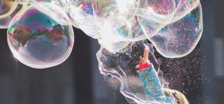 Gentle Magic, Big Smiles: Why Sensory‑Friendly Bubble Shows Make Every Celebration Inclusive